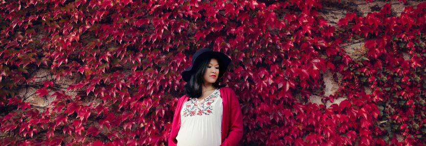 Find the perfect photographer for your maternity photo session