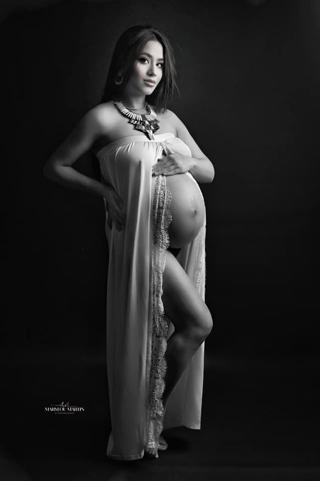 Photo-femme-enceinte-nue-grossesse-couple-Photographe-Regard-auteur-Marylou-Martin