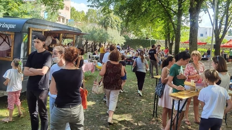 partez à la découverte de saint-cannat à travers un voyage passionnant dans le temps : ses monuments, ses traditions et son histoire vous attendent pour une expérience immersive unique en provence.
