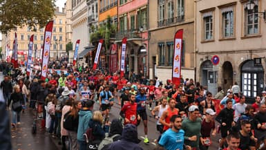 découvrez les photos exclusives du run in lyon 2025 : les moments forts, l’ambiance et les plus beaux souvenirs de la course emblématique à travers la ville de lyon !