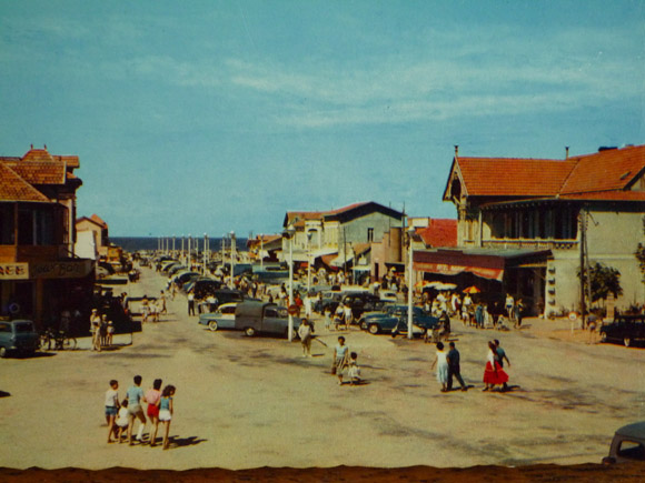 découvrez l'histoire de lacanau-océan à travers 70 ans d'images emblématiques, retraçant l'évolution et les moments forts de cette station balnéaire unique.
