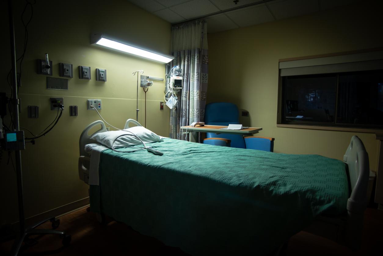 découvrez une approche sensible et humaine des soins palliatifs à travers une série de photos illustrant la fin de vie avec dignité et compassion.