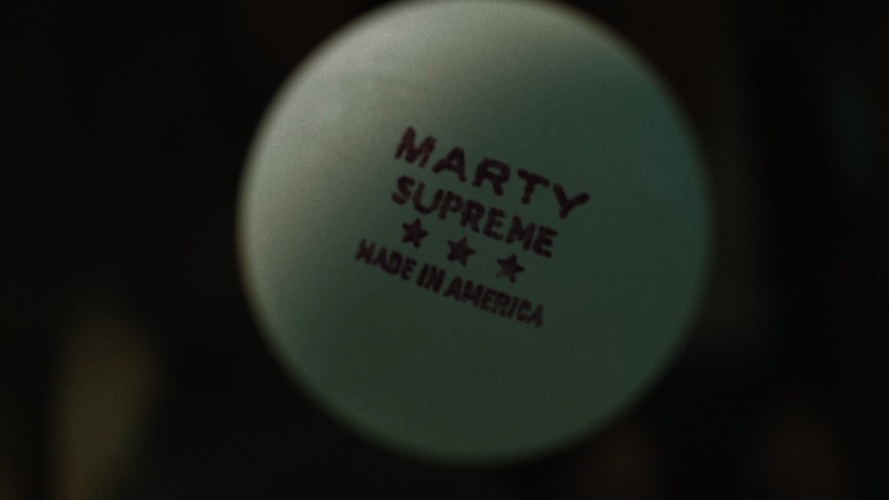 découvrez 'marty supreme' à travers l'œil du réalisateur darius khondji, offrant une vision moderne et unique qui redéfinit le classique avec innovation et style.